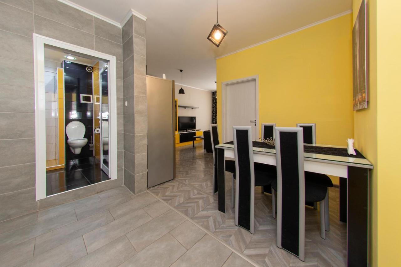 Double Room Flat In The Heart Of Students Town Sofia Exterior foto