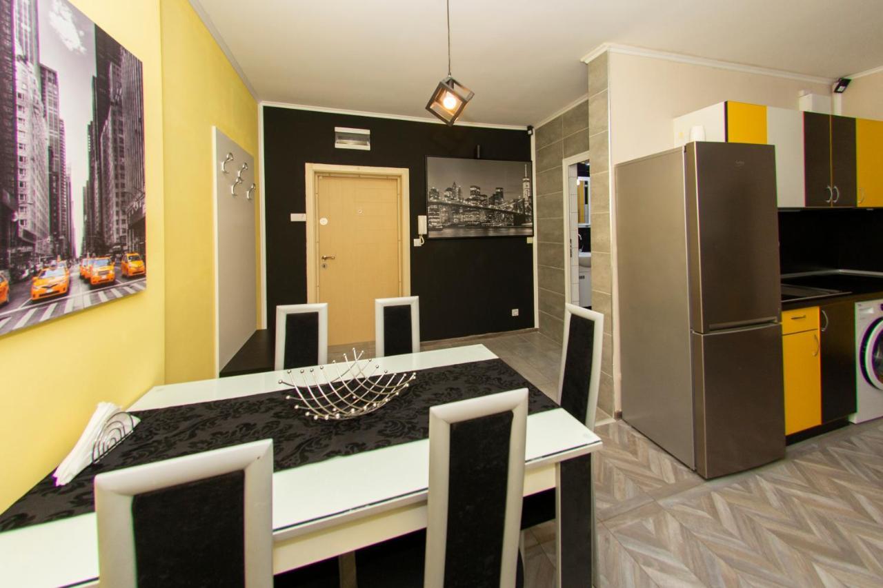 Double Room Flat In The Heart Of Students Town Sofia Exterior foto